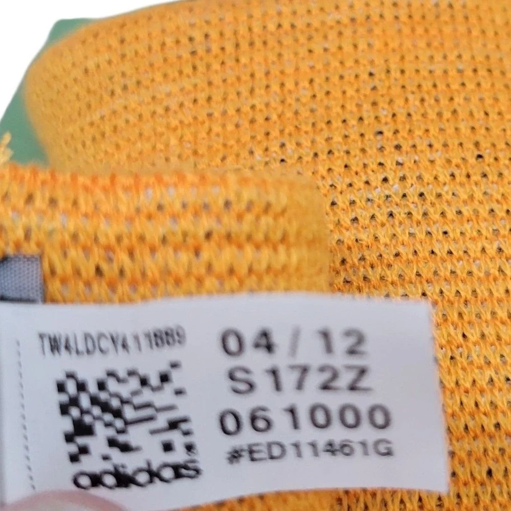 Houston Dynamo MLS Soccer Scarf Adidas Gold Gray Stripe Knit‎ Accessory HG10290